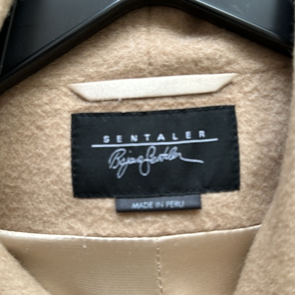 Sentaler wrap coat - Picture 2 of 9